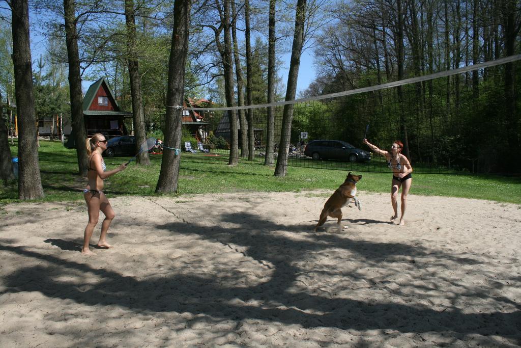 Stajnia Sarnowek Nad Jeziorem Rozany Rozajny Wielkie Exteriér fotografie