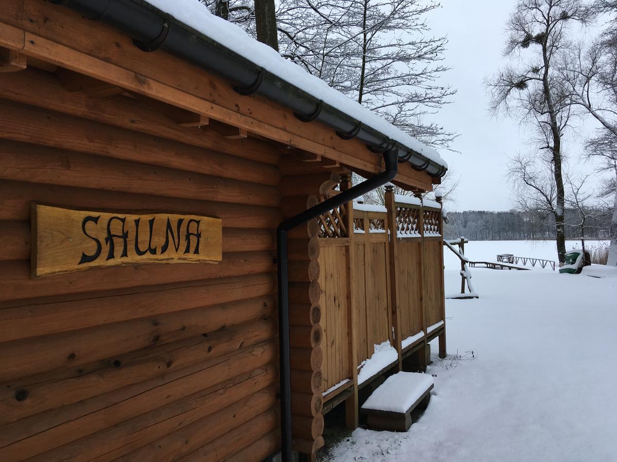 Stajnia Sarnowek Nad Jeziorem Rozany Rozajny Wielkie Exteriér fotografie